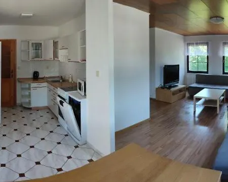 Anna S Bazenem A Welness Apartment *