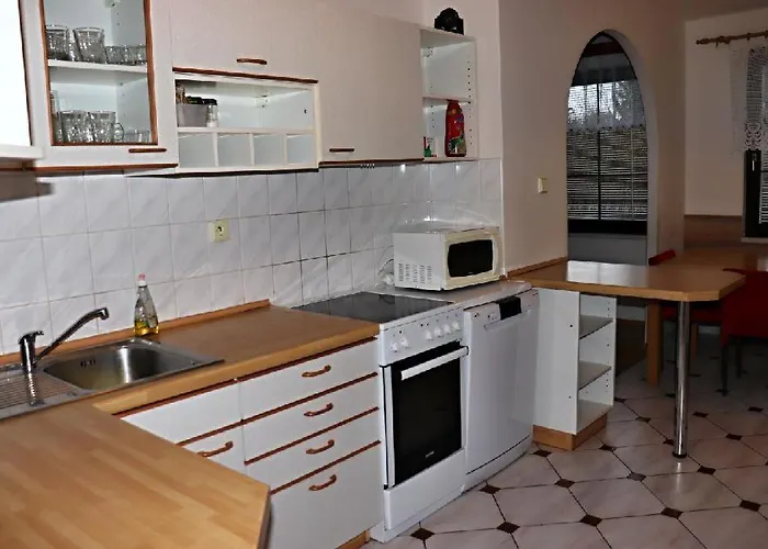 Anna S Bazénem A Welness * Trojanovice